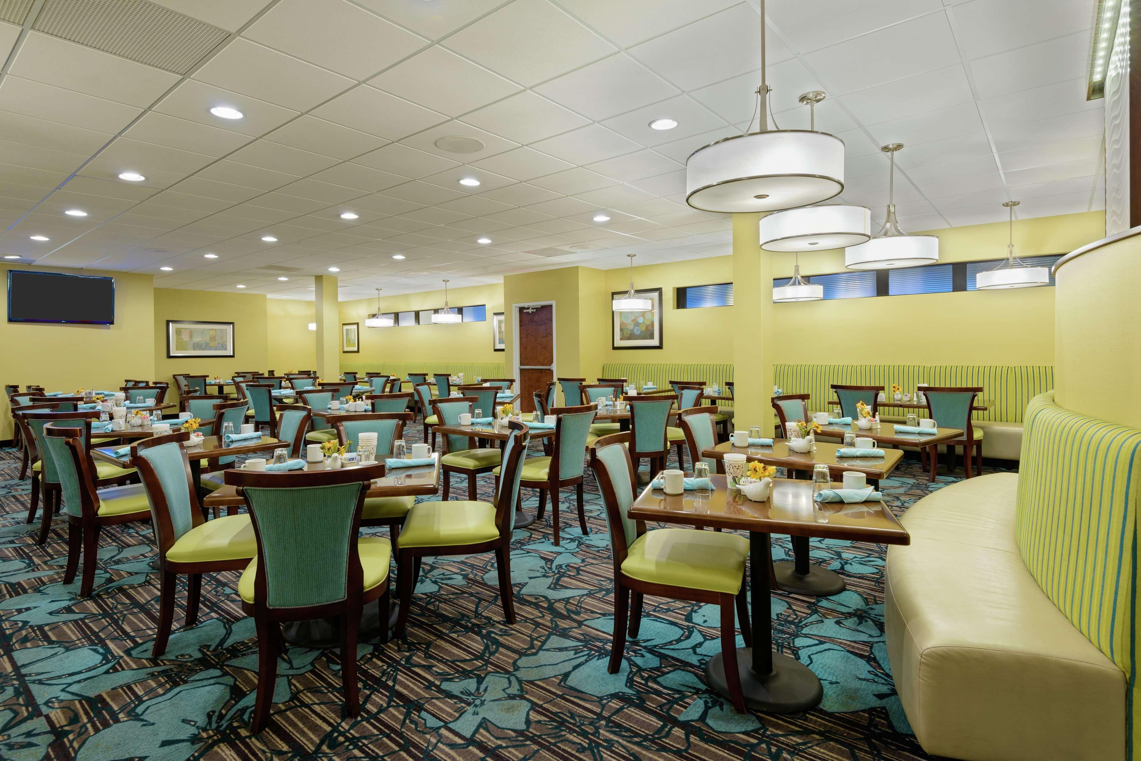 Hotel Doubletree By Hilton Richmond - Midlothian Exteriér fotografie