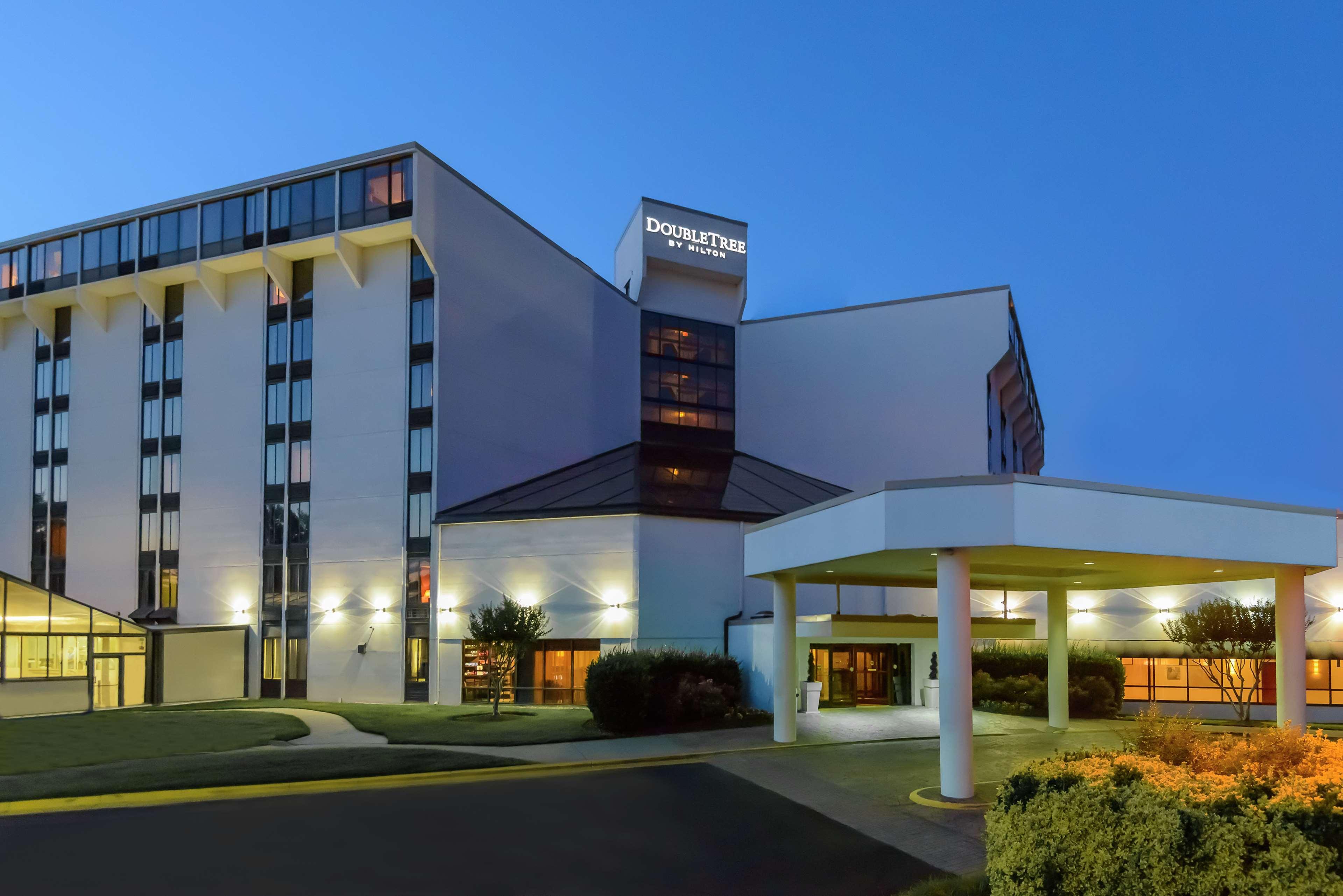 Hotel Doubletree By Hilton Richmond - Midlothian Exteriér fotografie
