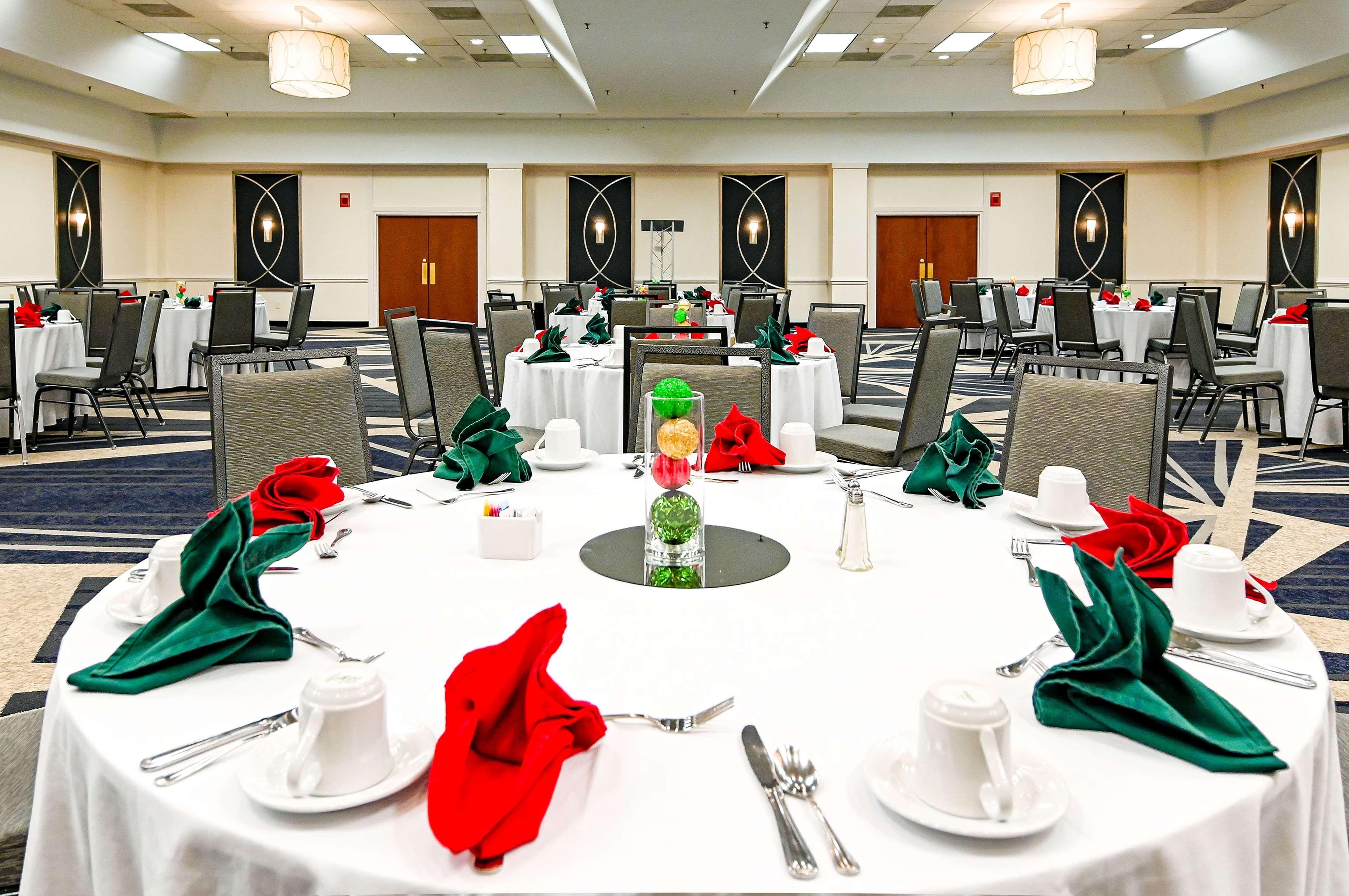 Hotel Doubletree By Hilton Richmond - Midlothian Exteriér fotografie
