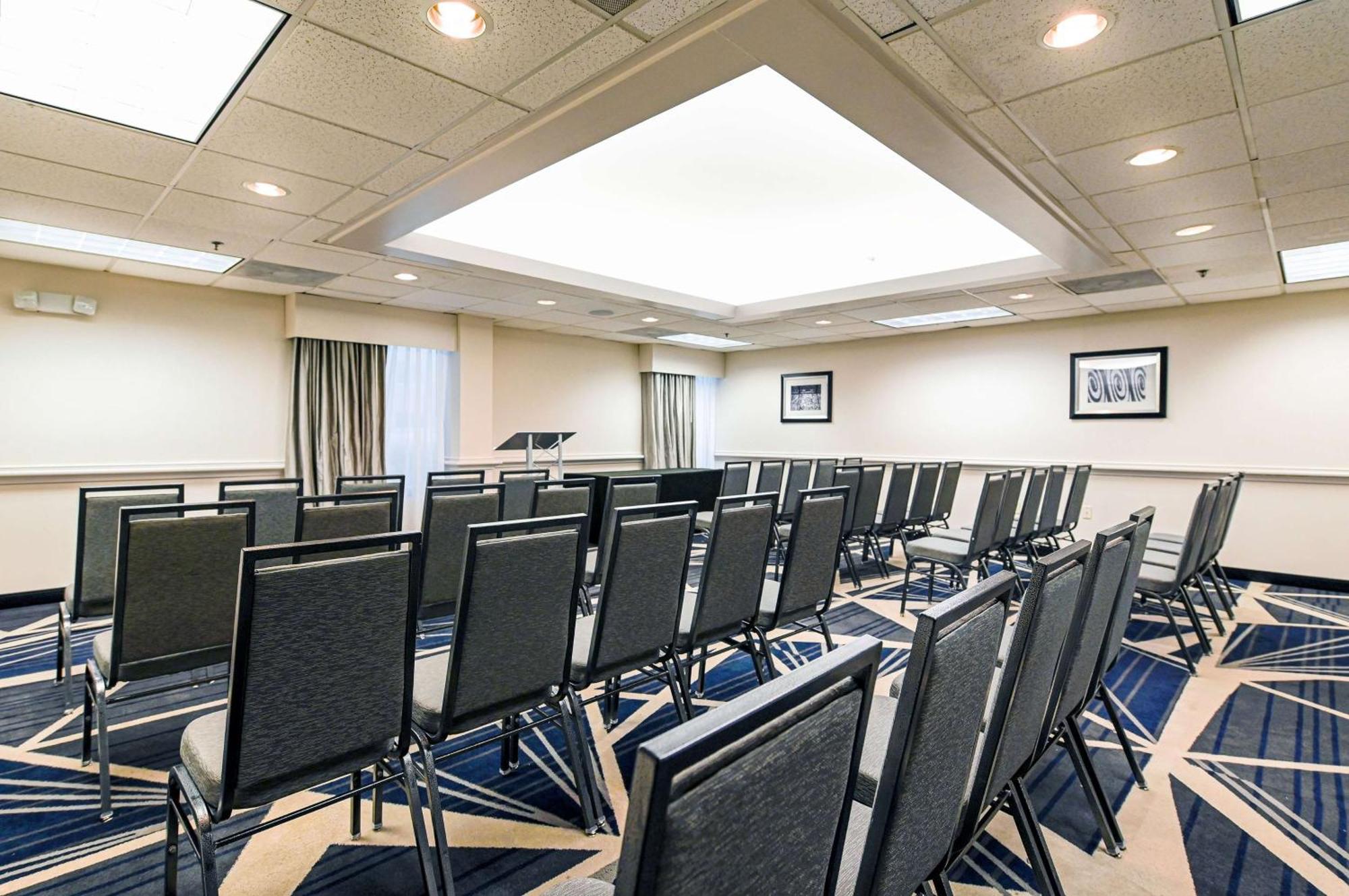 Hotel Doubletree By Hilton Richmond - Midlothian Exteriér fotografie