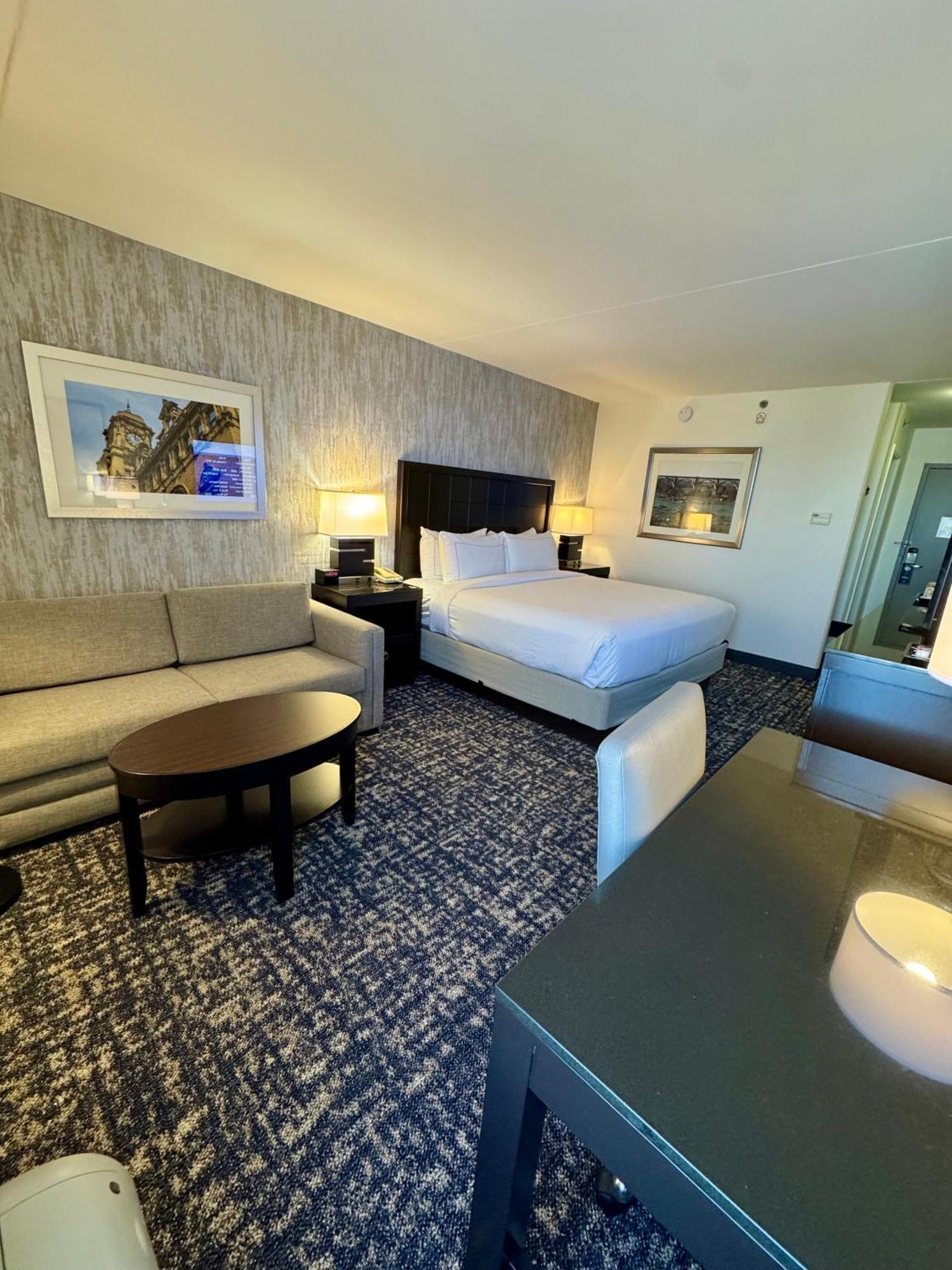 Hotel Doubletree By Hilton Richmond - Midlothian Exteriér fotografie