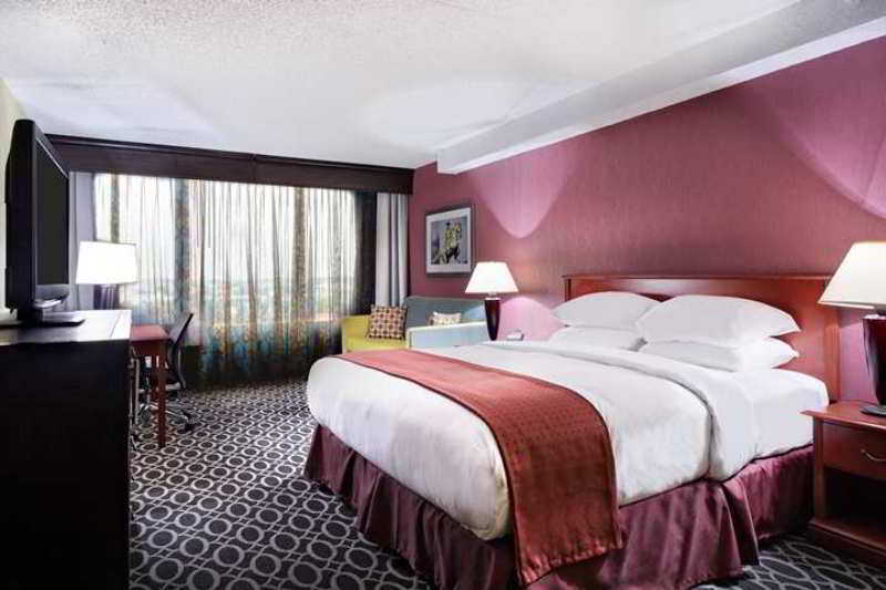 Hotel Doubletree By Hilton Richmond - Midlothian Exteriér fotografie