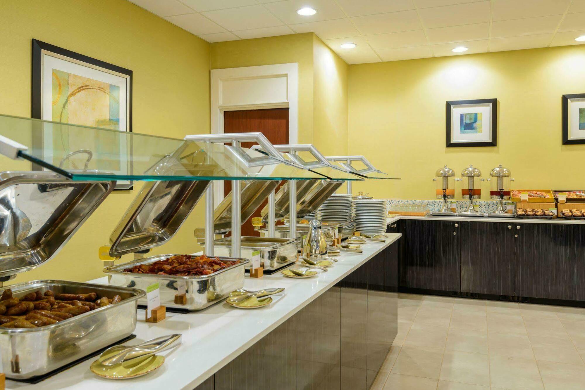 Hotel Doubletree By Hilton Richmond - Midlothian Exteriér fotografie